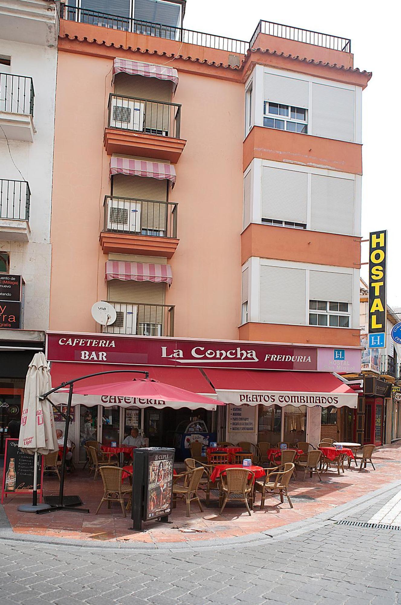 Hostal San Miguel By Croma Estepona Buitenkant foto