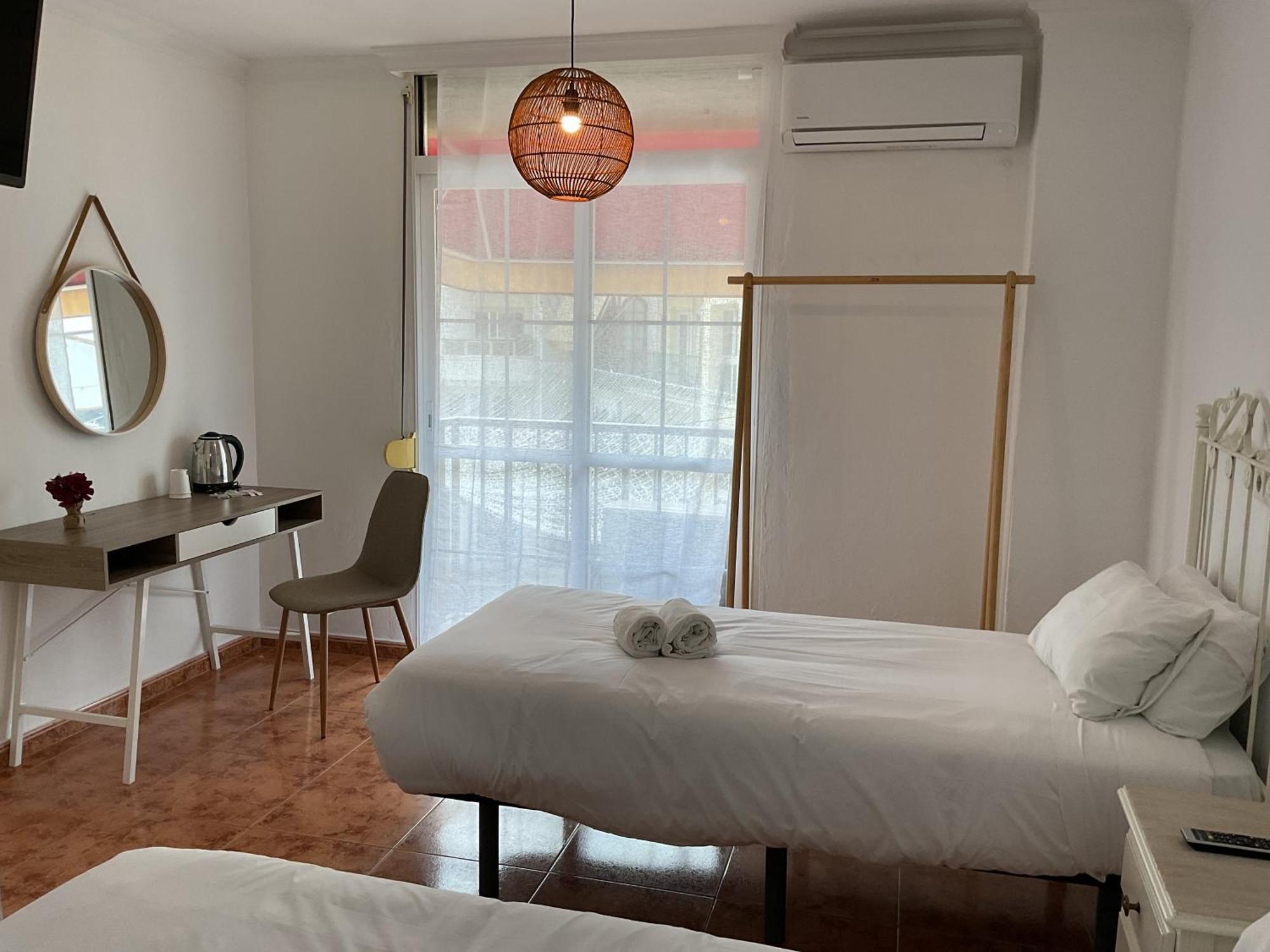 Hostal San Miguel By Croma Estepona Buitenkant foto