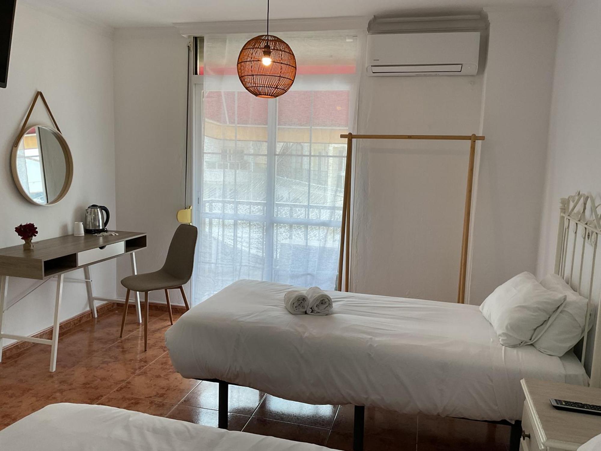 Hostal San Miguel By Croma Estepona Buitenkant foto
