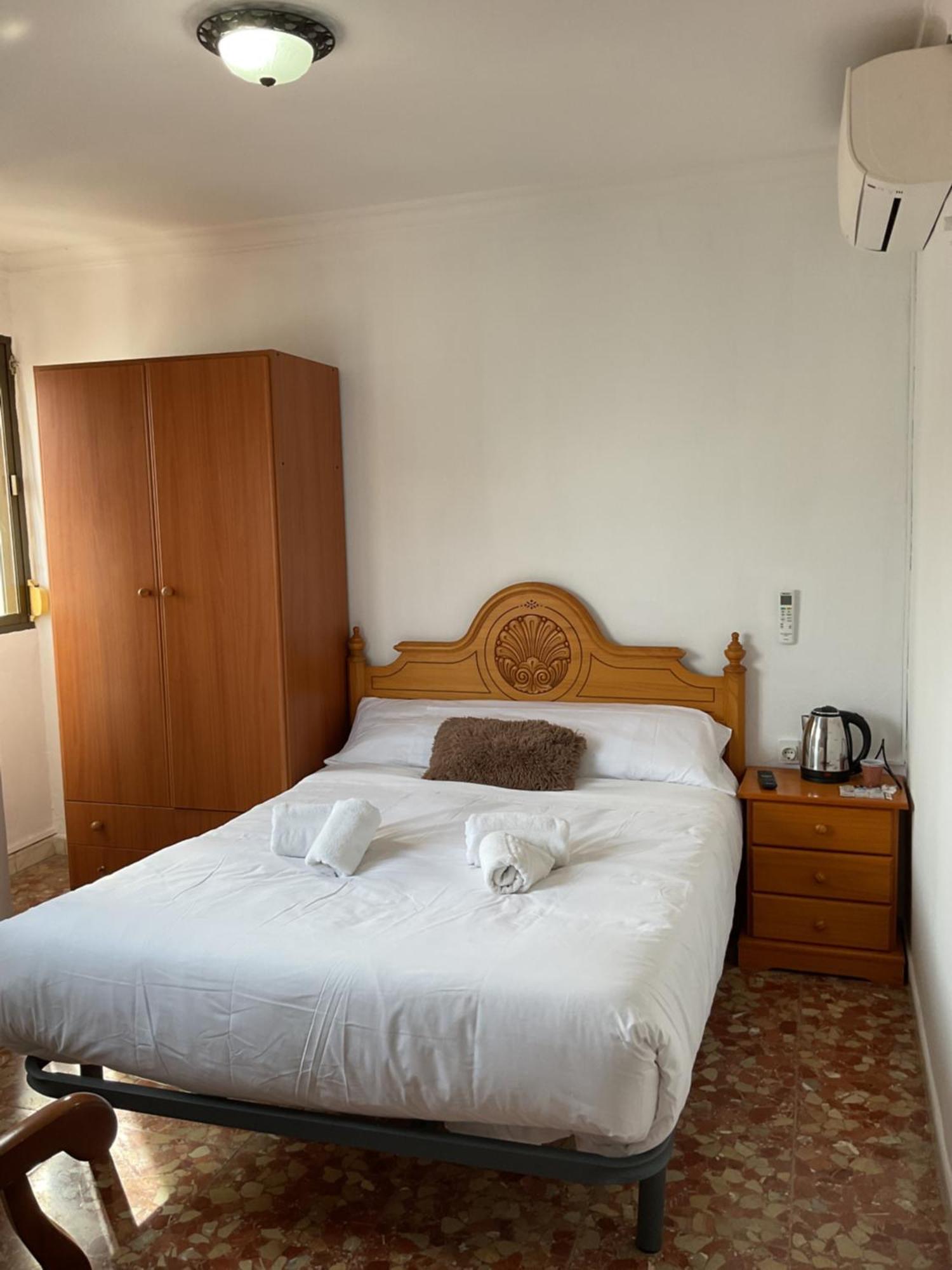 Hostal San Miguel By Croma Estepona Buitenkant foto