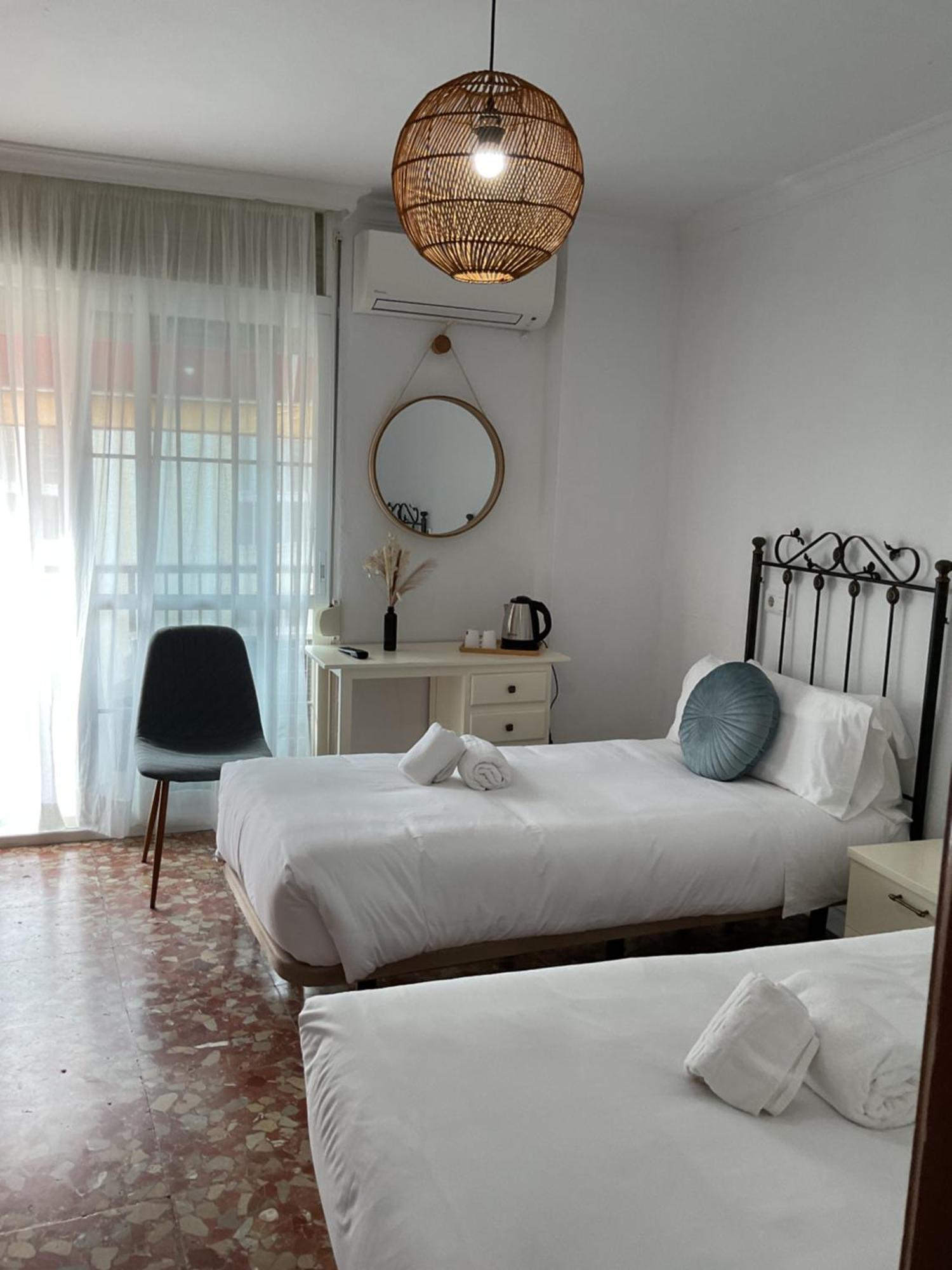 Hostal San Miguel By Croma Estepona Buitenkant foto